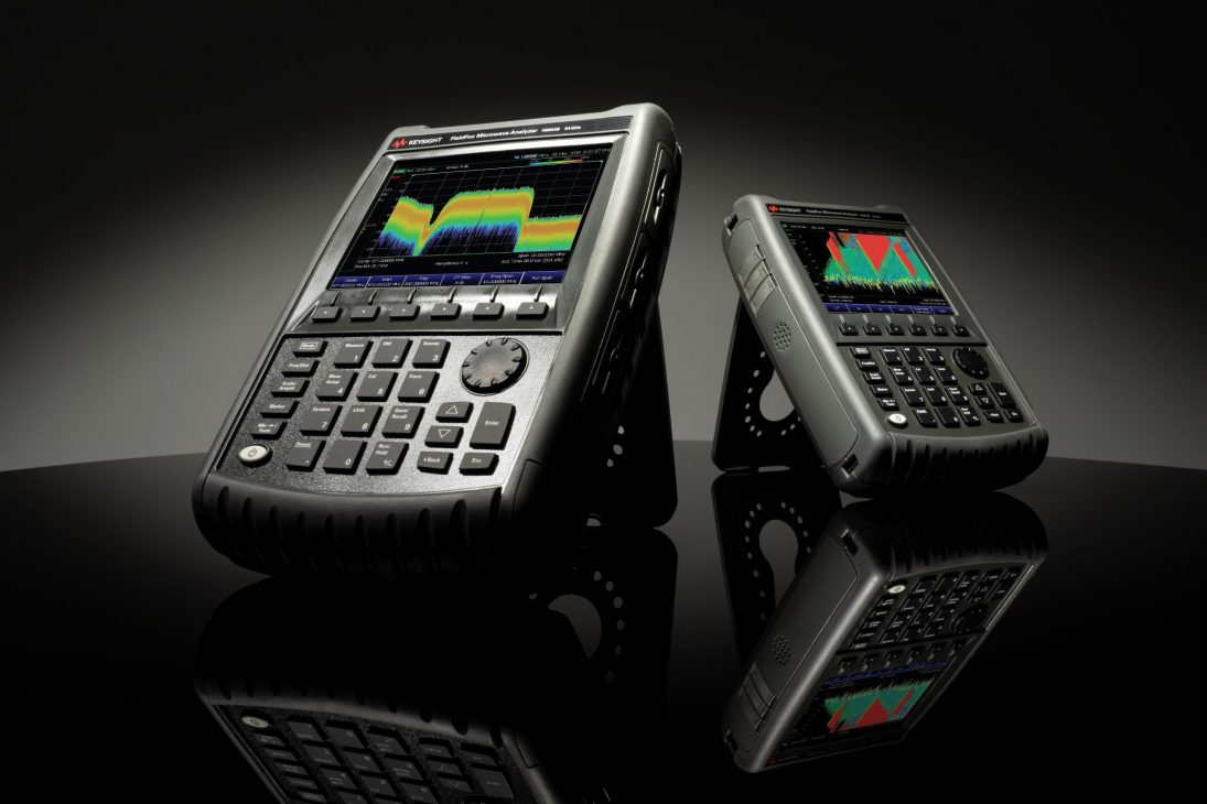 Keysight ra mắt máy phân tích viba cầm tay đo kiểm hệ thống vệ tinh, radar và 5G - 01 fieldfox N9953B