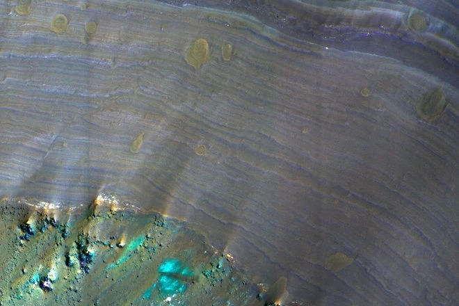 Ngắm quang cảnh đẹp tuyệt vời trên sao Hỏa lần đầu được công bố - 8 sao hoa