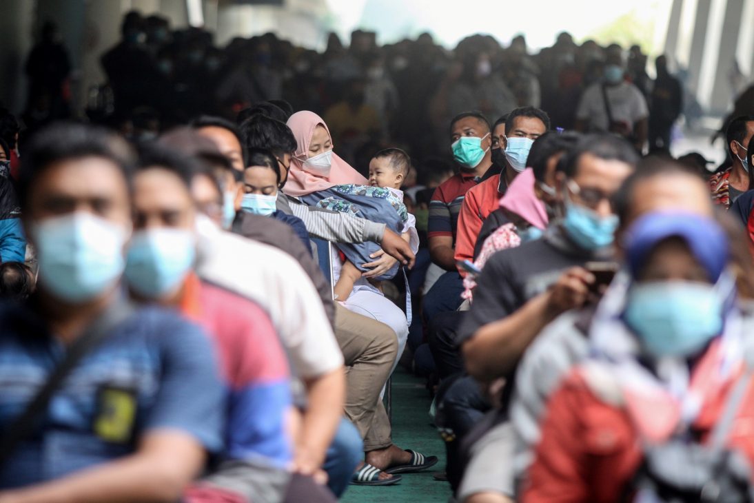 Hơn 800 trẻ em Indonesia tử vong bởi biến thể Delta - Indonesia