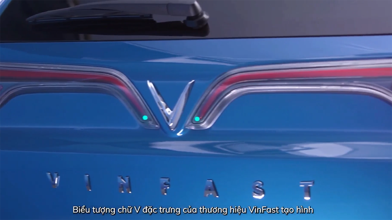 VinFast chính thức ra mắt ô tô điện VF e34 tại Việt Nam, thời gian bảo hành 10 năm - VFe34 36