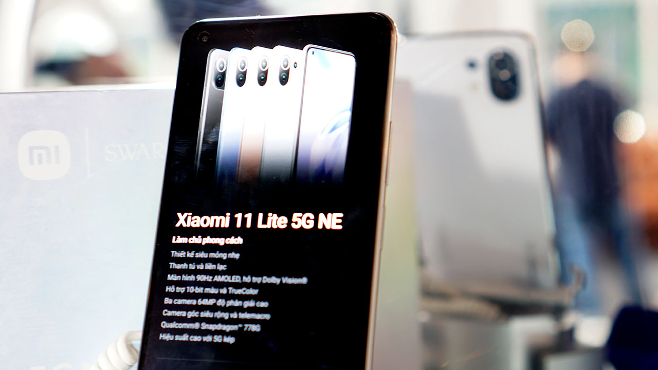 Xiaomi 11 Lite 5G NE phiên bản giới hạn tặng kèm trang sức Swarovski - DSC1638