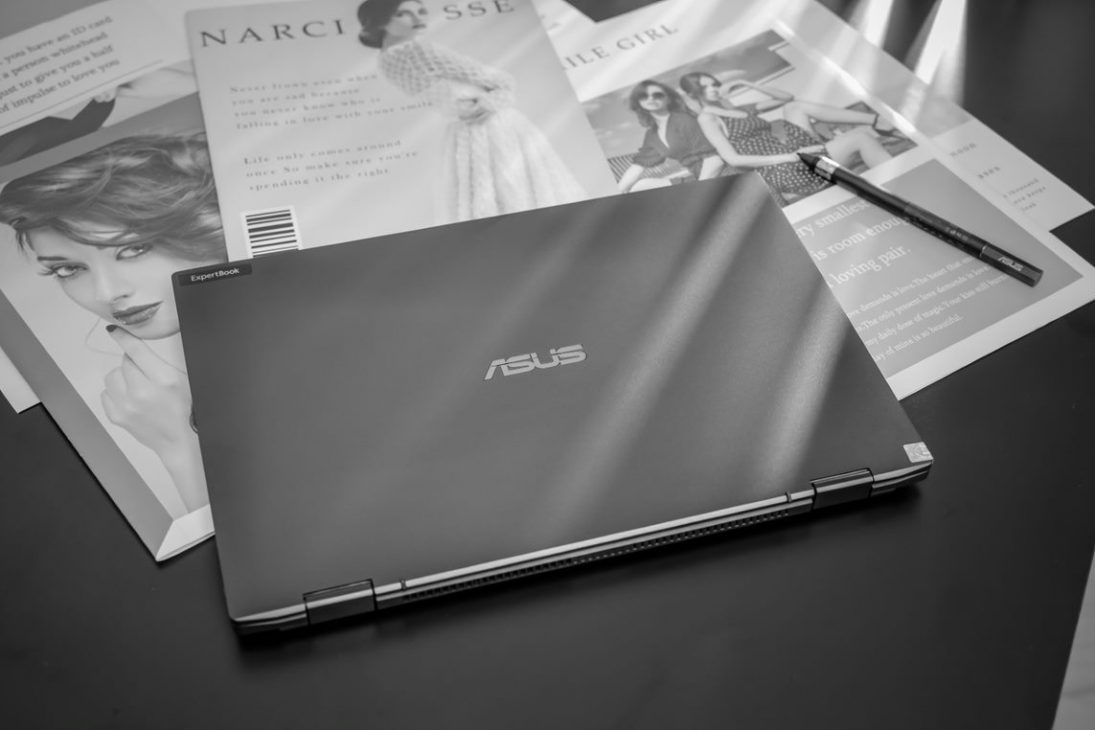 Trên tay laptop ASUS ExpertBook B5 Flip mỏng nhẹ vừa lên kệ, giá 24 triệu đồng - dcf9ae0a decd 42b4 ade2 e17cc7c23da3