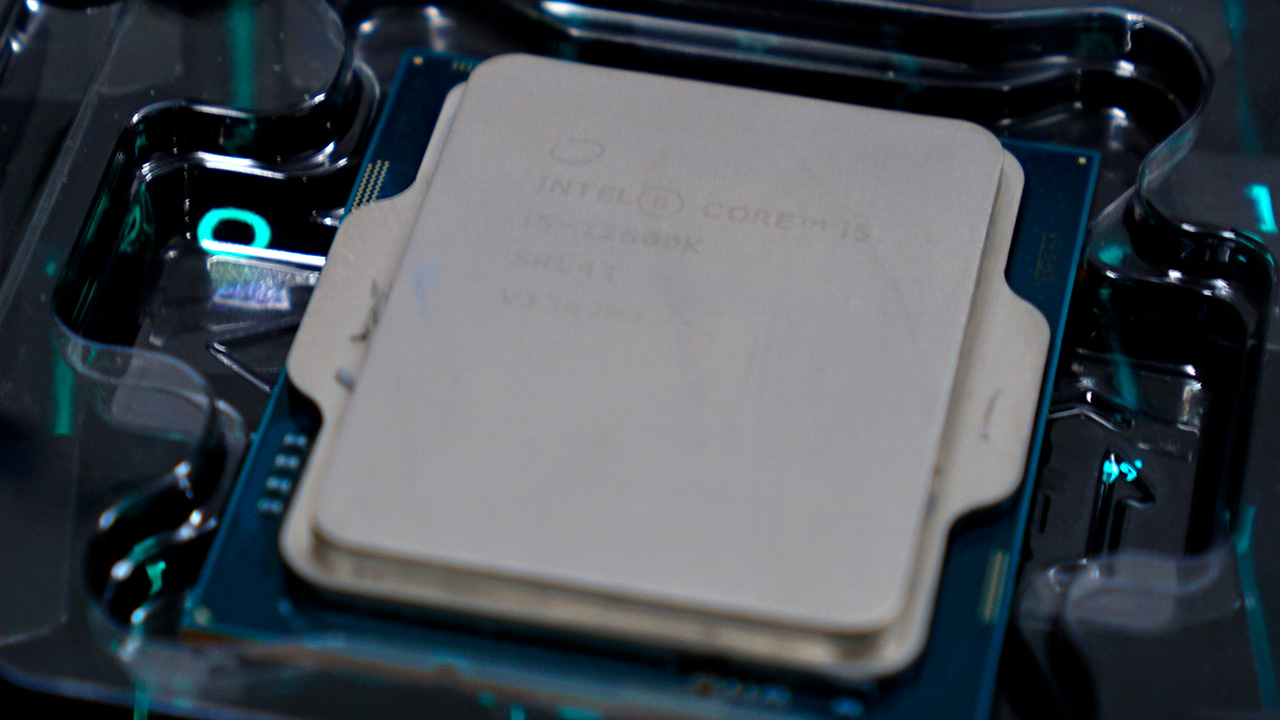 Intel Core i5-12600K: Hiệu suất tốt hơn, khá tương đồng trên hai loại RAM DDR5 và DDR4 - DSC1955