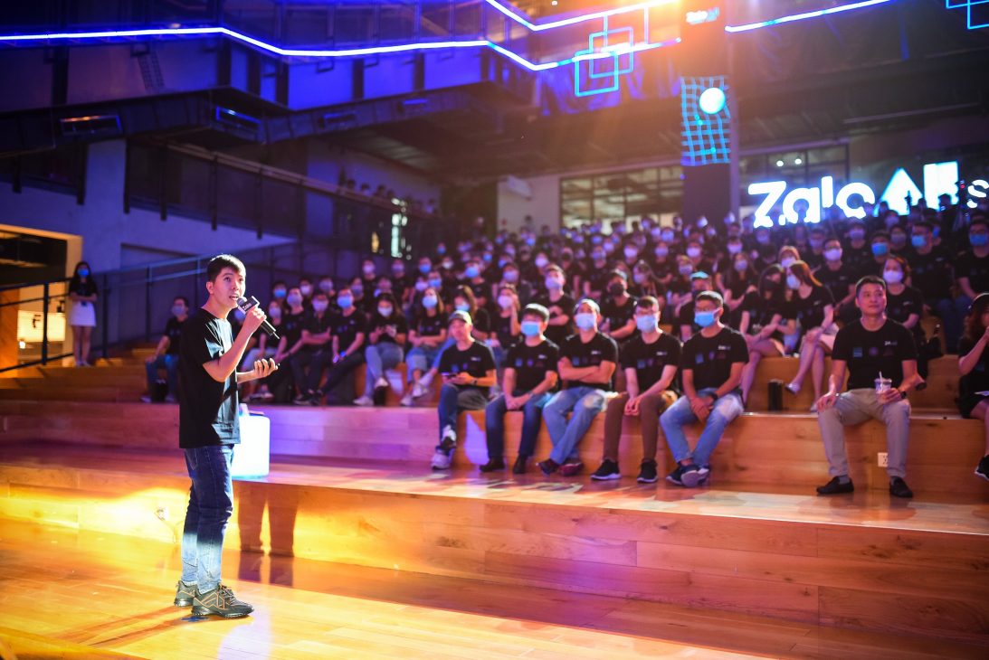 Zalo AI Summit 2023: liệu sẽ có Chat GPT tiếng Việt? - Hinh 2