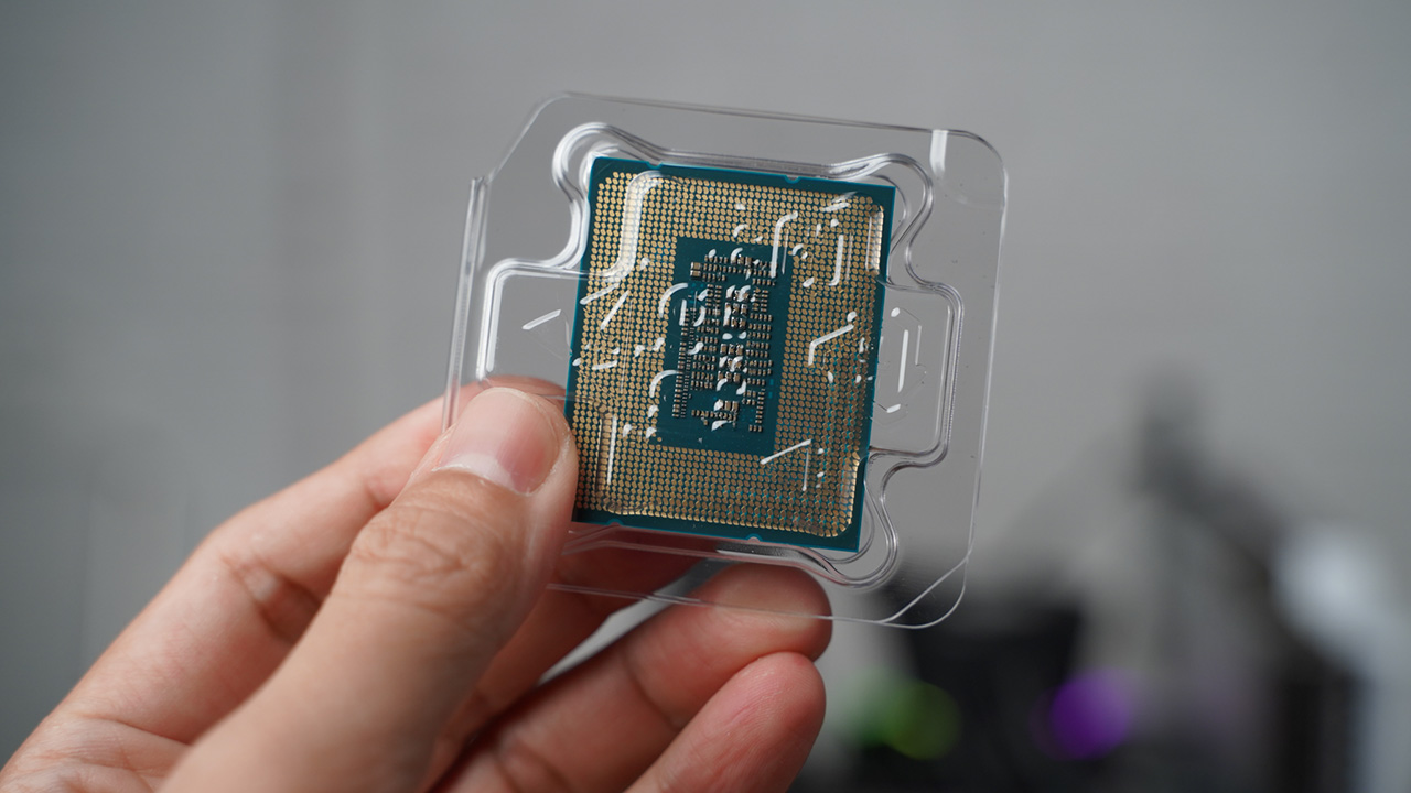 Intel Core i9-12900K: Sự đổi mới ấn tượng từ thiết kế đến trải nghiệm thực tế - LBL02551