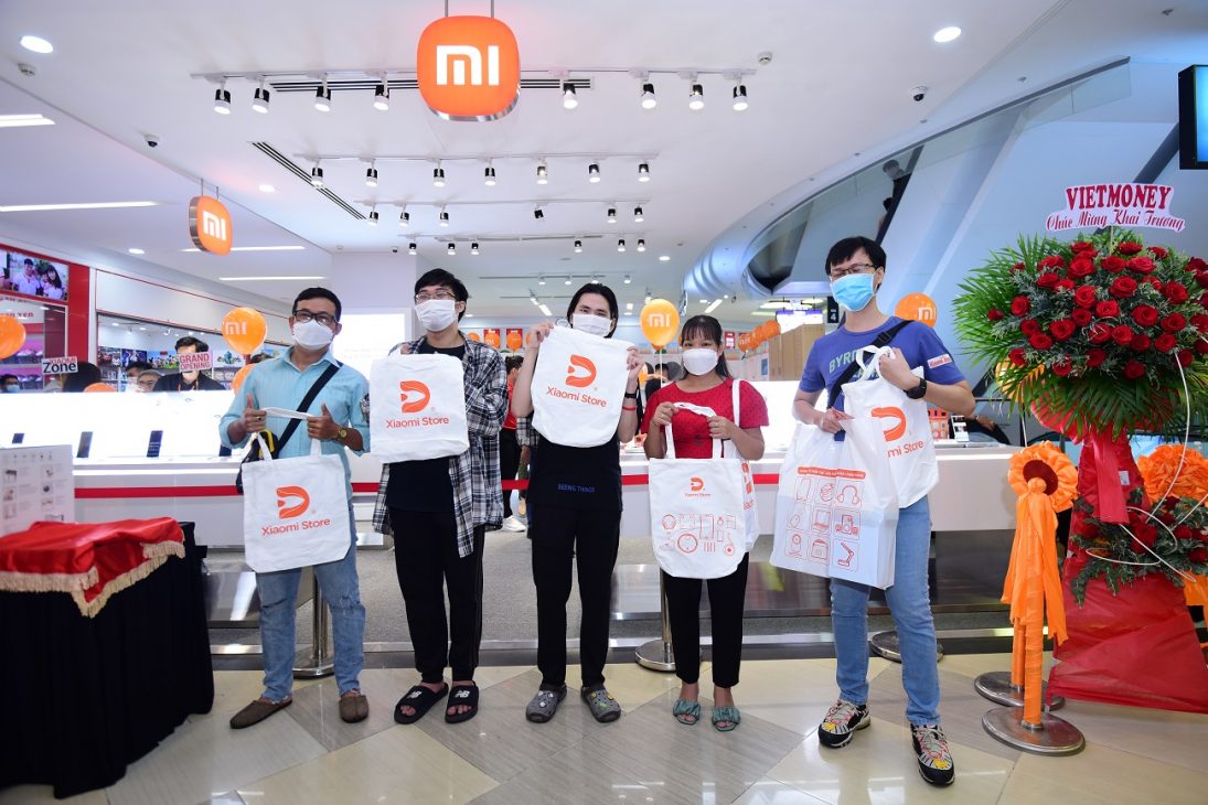 Khai trương Xiaomi Zone tại Vạn Hạnh Mall, mưa quà tặng và giảm giá 40% từ ngày 9-12/1 - DSC 3193