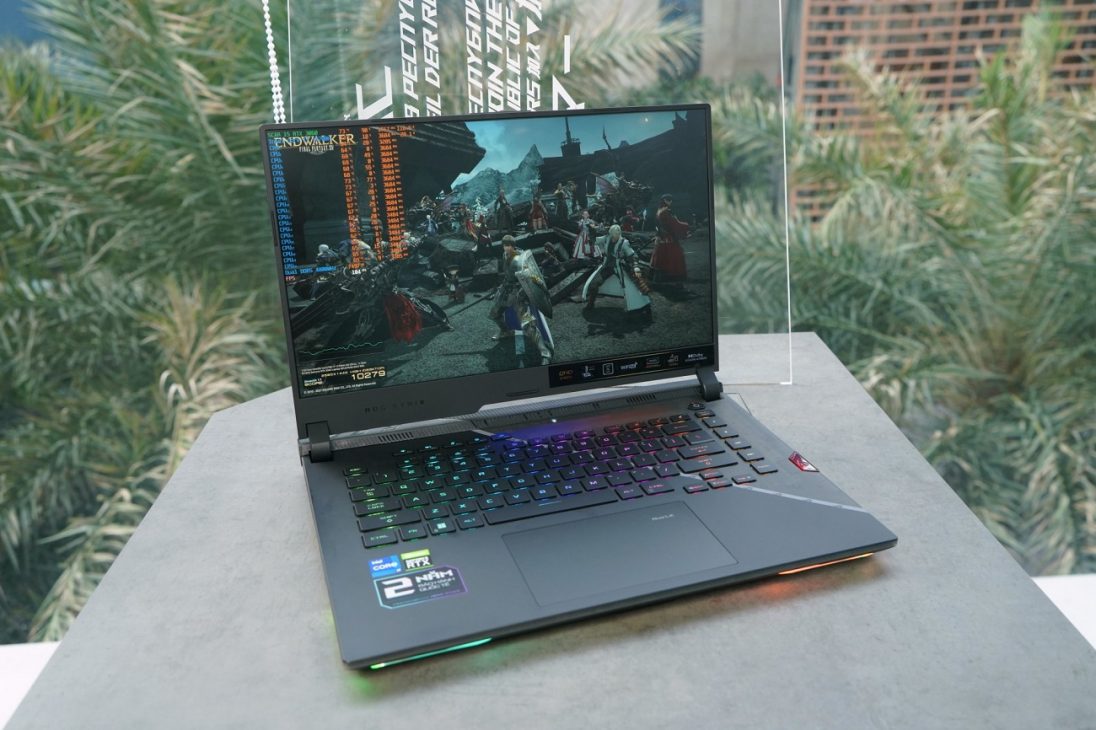 Strix SCAR 15 - laptop gaming sử dụng chip Intel thế hệ 12 đầu tiên đã có mặt tại Việt Nam - ROG Strix SCAR 15 2090