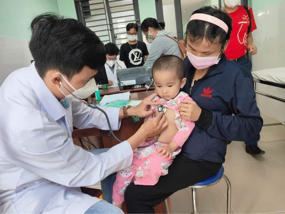 Chương trình "Trái tim cho em" khám sàng lọc và mổ tim miễn phí cho trẻ em nghèo tỉnh Đồng Nai - 4809e327c15e0f00564f