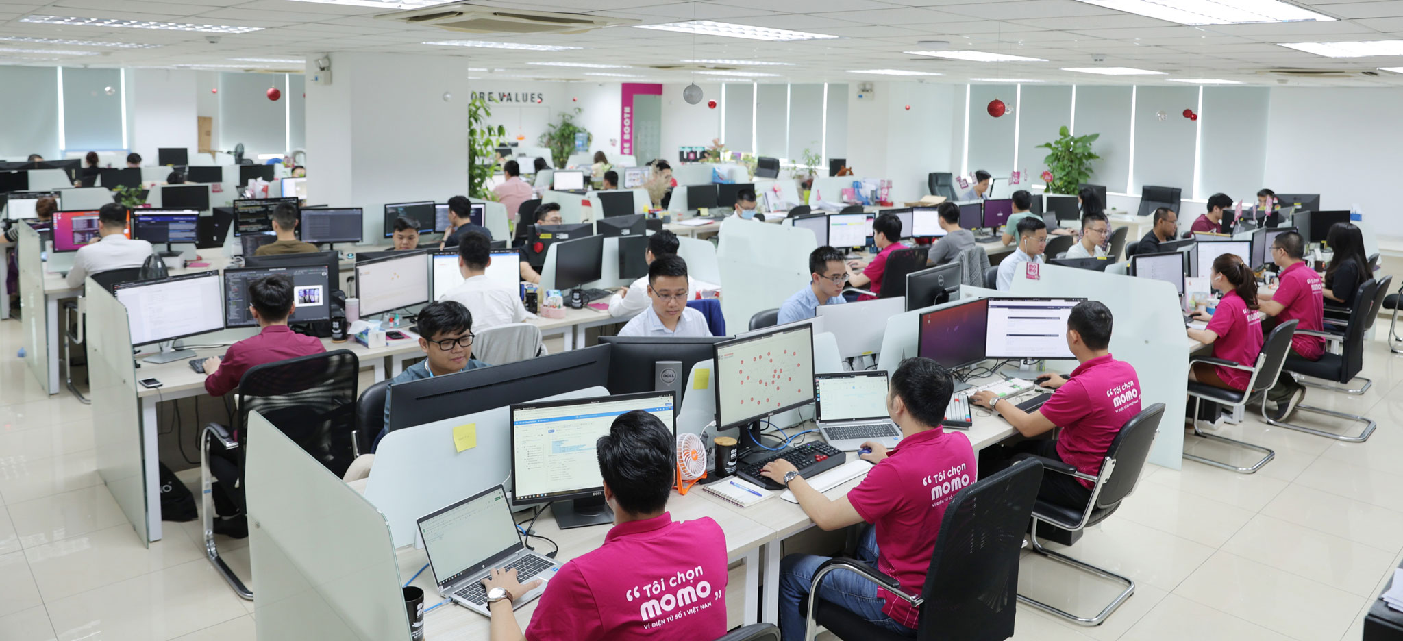 Đà Nẵng là “hub” phát triển nhân lực công nghệ mới của MoMo - Khong gian lam viec MoMo
