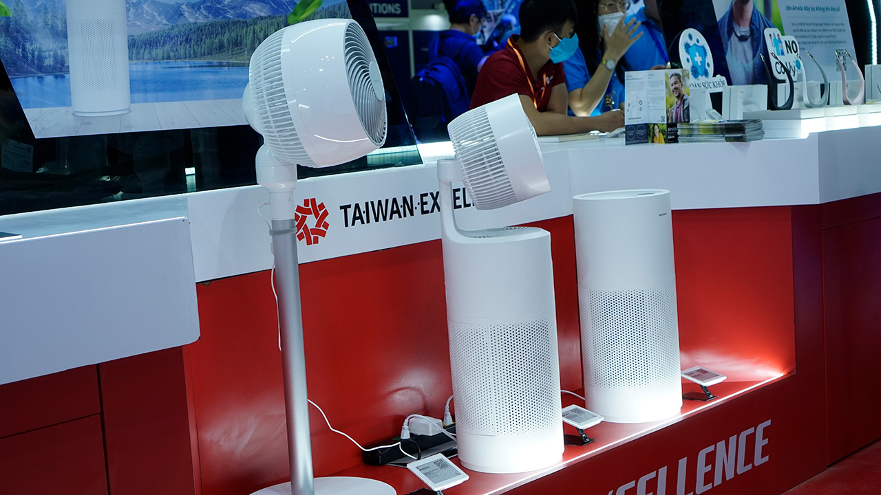 Taiwan Excellence mang dấu ấn công nghệ Đài Loan đến ICTCOMM 2022 - DSC8635