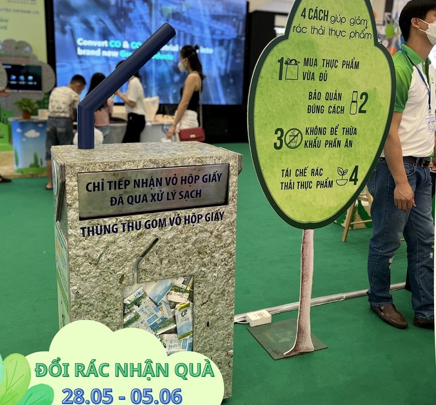 Tetra Pak phối hợp Aeon Mall phát động ngày hội tái chế rác thải và thu gom vỏ hộp giấy - Hinh 3A