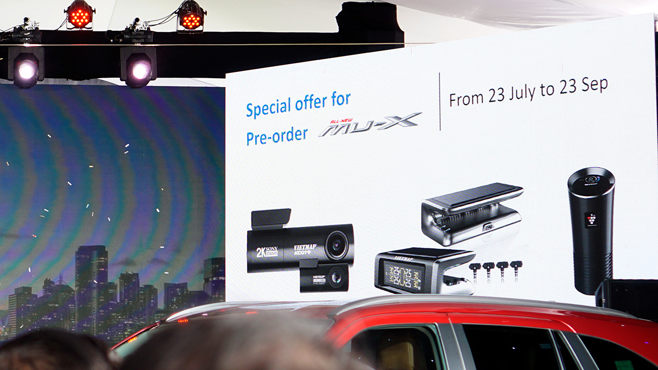 Đẩy mạnh thị trường xe du lịch, ISUZU Việt Nam ra mắt dòng SUV All New mu-X 2022 - DSC8846