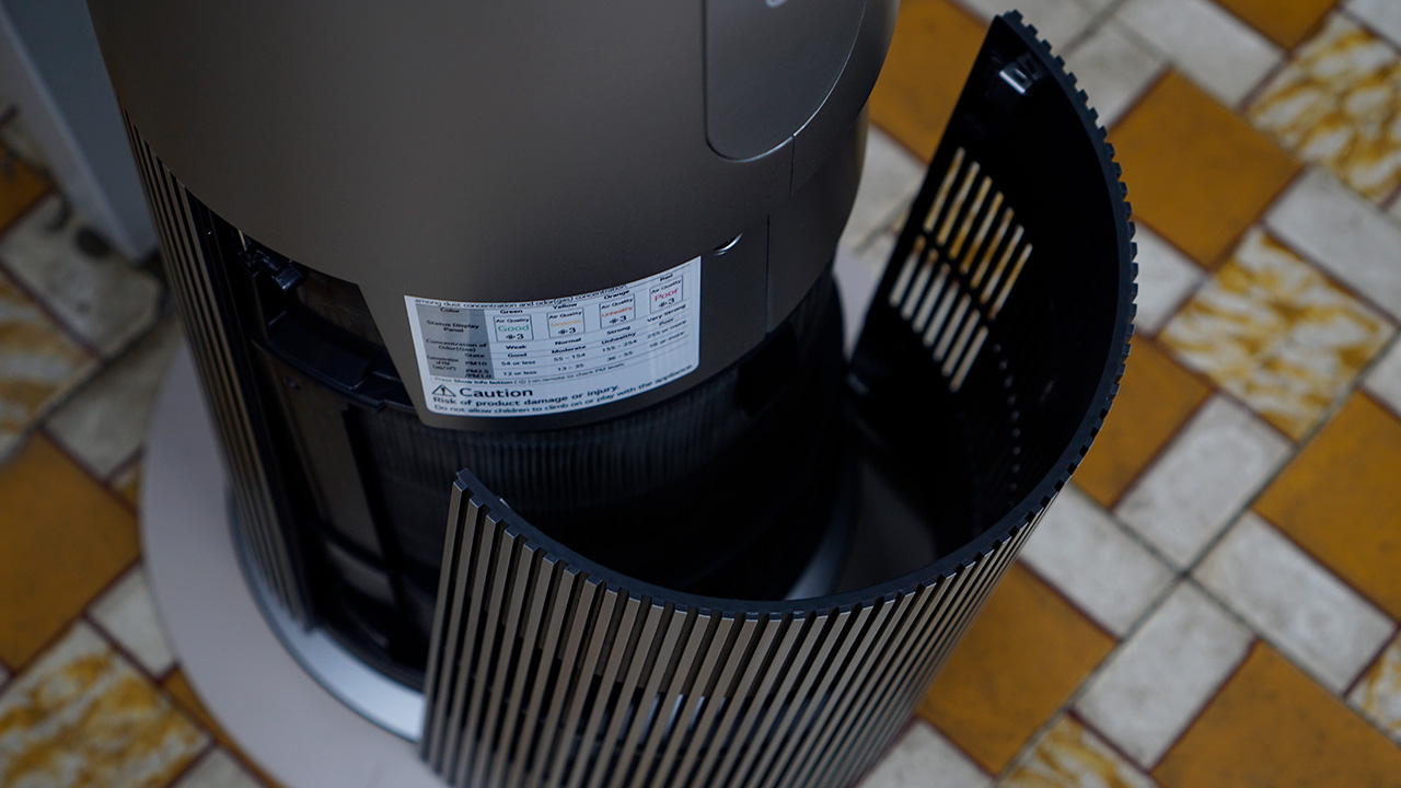 LG PuriCare AeroTower lọc sạch không khí, bụi mịn, diệt khuẩn, tỏa làn gió mát khắp nhà - DSC9004
