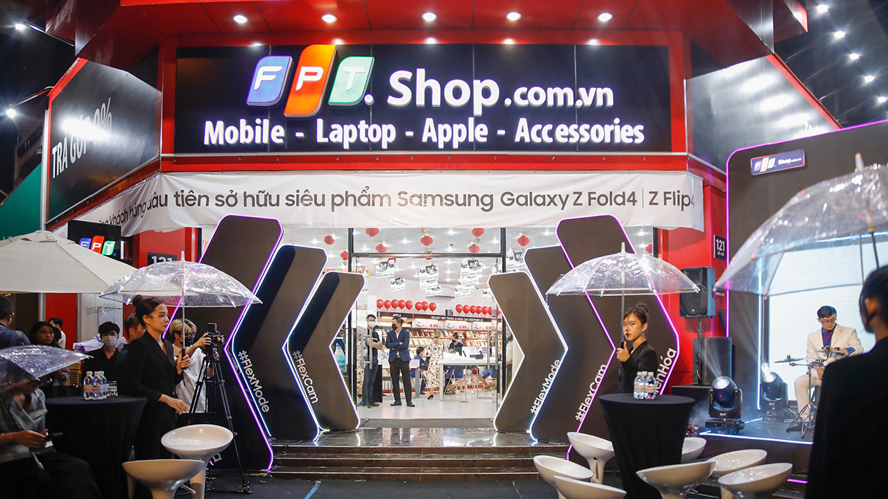 Samsung Galaxy Z 2022 tưng bừng mở bán ở các hệ thống bán lẻ - FPT Shop 14