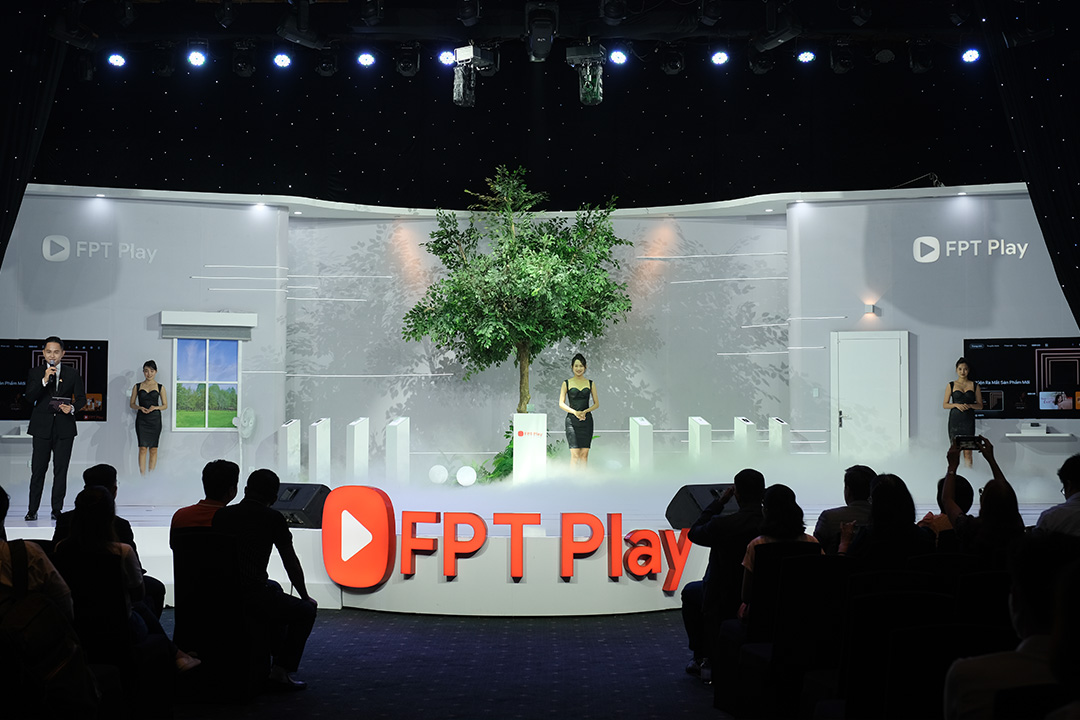 Ra mắt bộ giải mã FPT Play 2022, hỗ trợ cả hai công nghệ truyền hình số IPTV và OTT - Khu trai nghiem