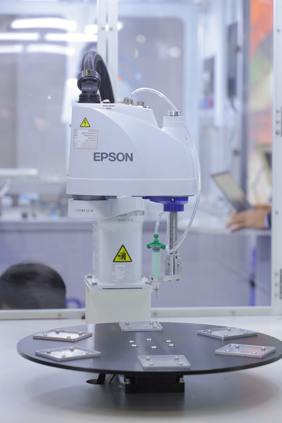 Epson giới thiệu robot công nghiệp ở METALEX - 3. Robot LS3 B