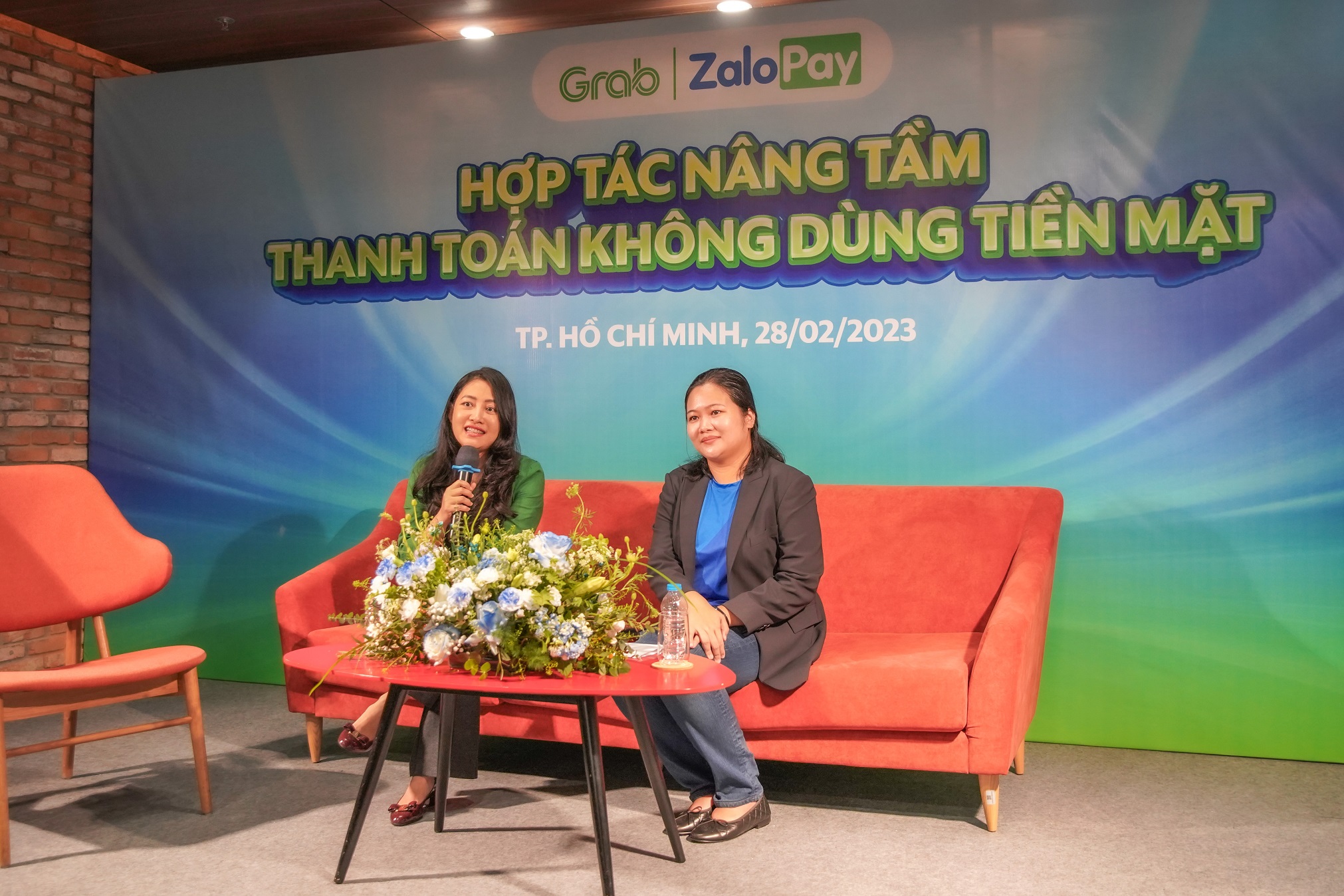 Hợp tác cùng Grab Việt Nam, ZaloPay muốn giúp bớt “bom” hàng và mở rộng thị trường thanh toán - Anh 2 7