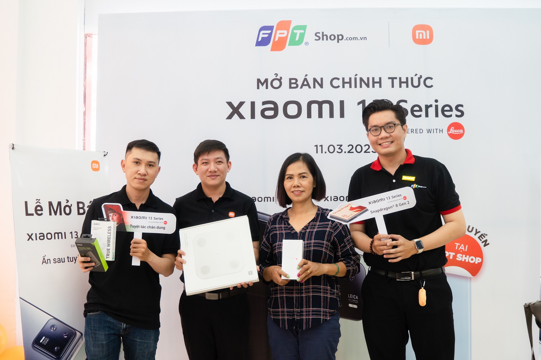 Xiaomi tạo kỷ lục đánh dấu cột mốc Xiaomi 13 Series được đặt cháy hàng - su kien mo ban xiaomi 13 series 61