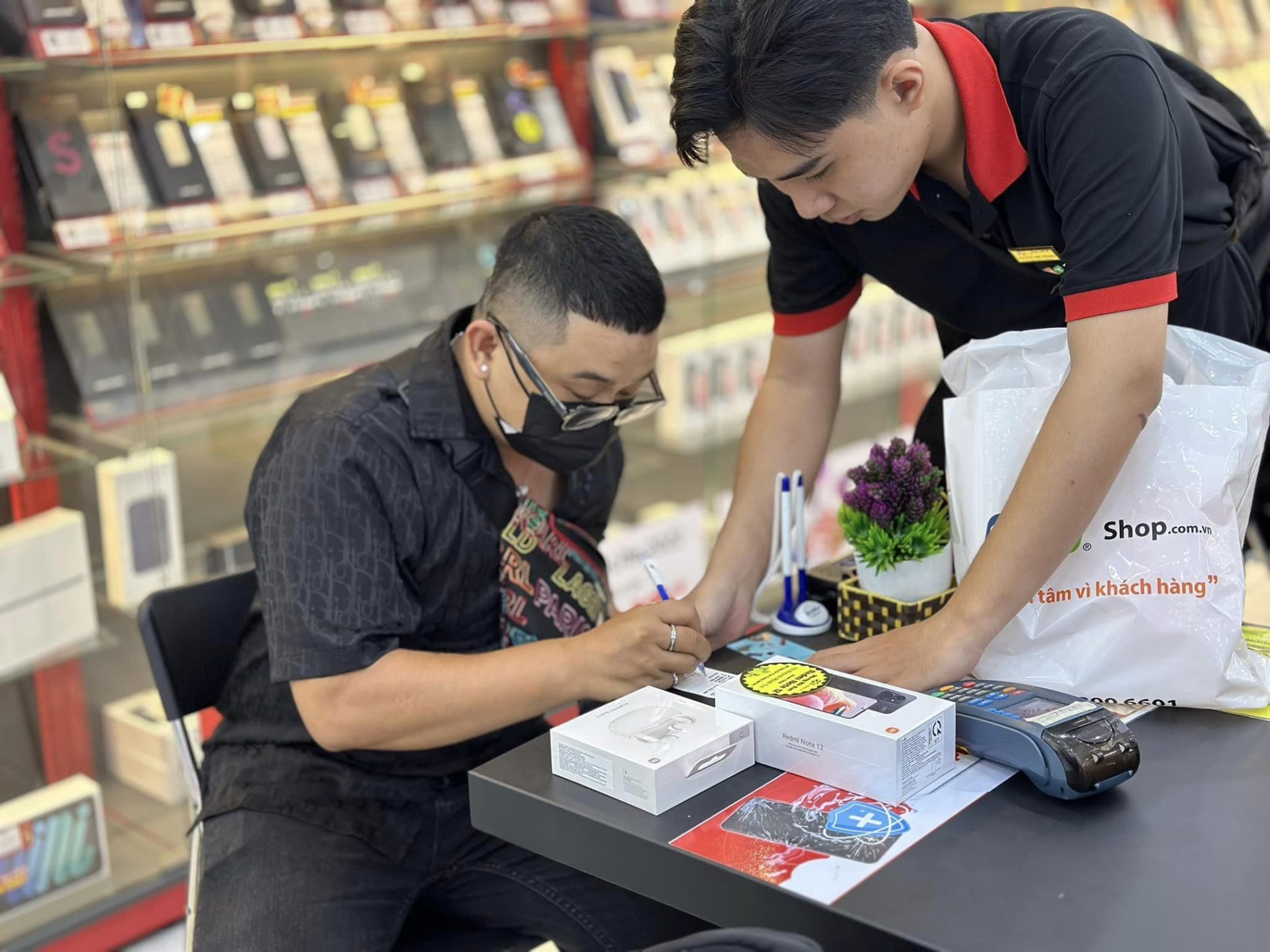 7.000 đơn cọc, FPT Shop mở bán sớm Xiaomi Redmi Note 12 Series - xiaomi redni note 12