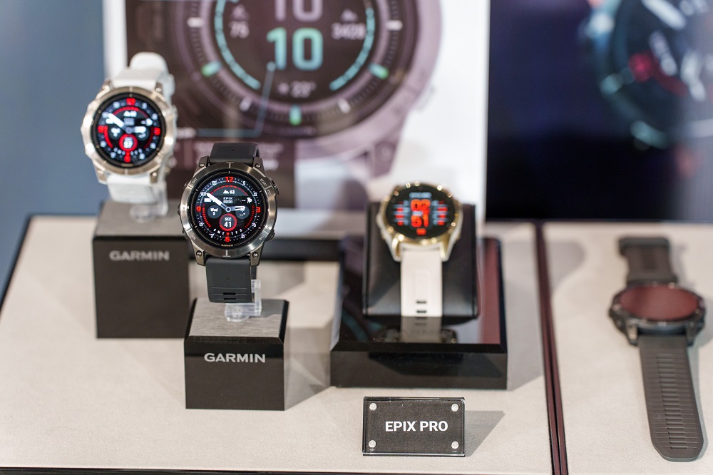 Garmin ra mắt đồng hồ Fēnix 7 Pro và Epix Pro nhiều tính năng hữu ích cho người chơi thể thao - Epix Pro duoc trung bay tai su kien