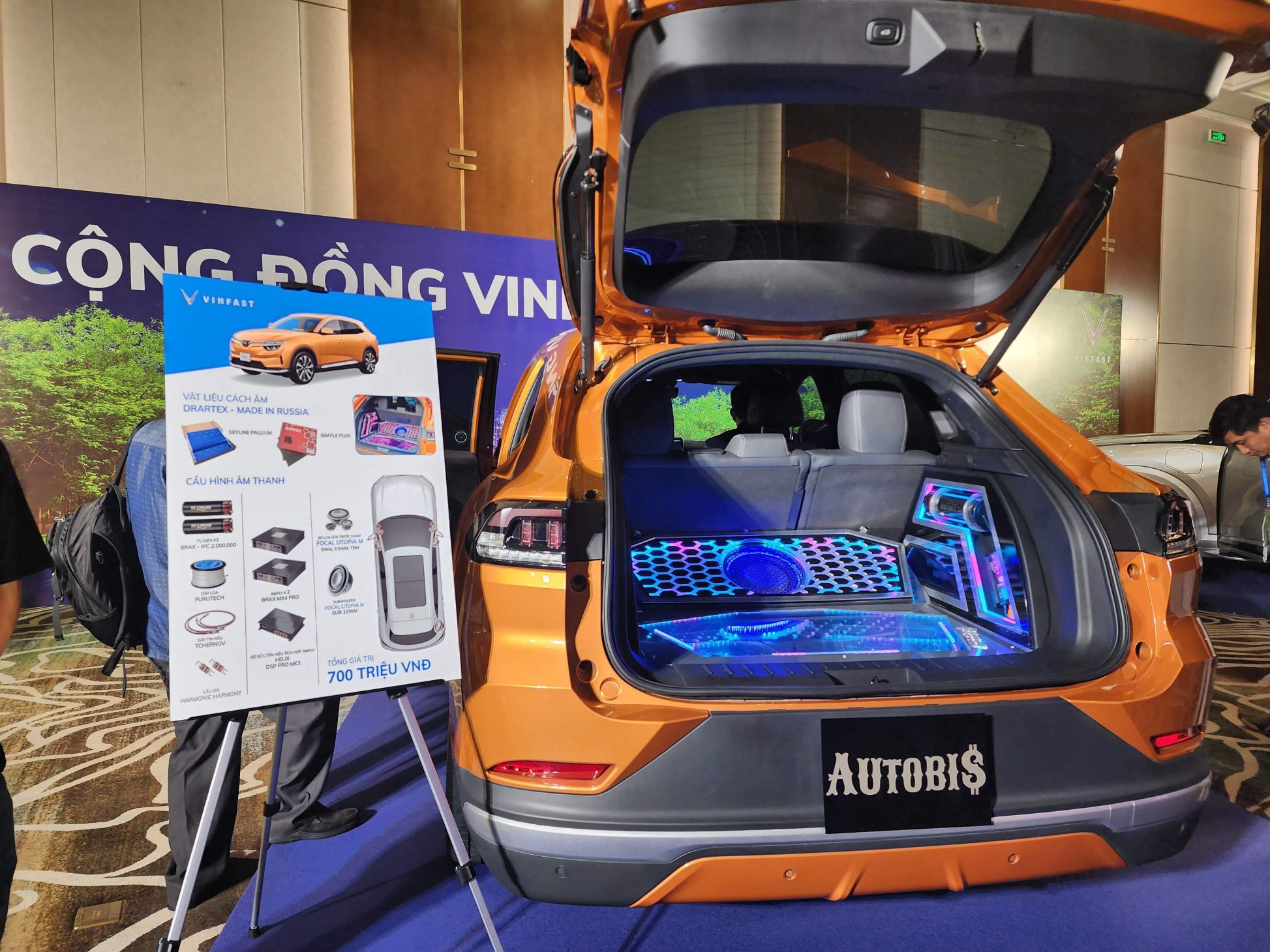 Triển lãm Xanh của VinFast, công nghệ hấp dẫn, mẫu xe VF3 xuất hiện - 20230818 134718