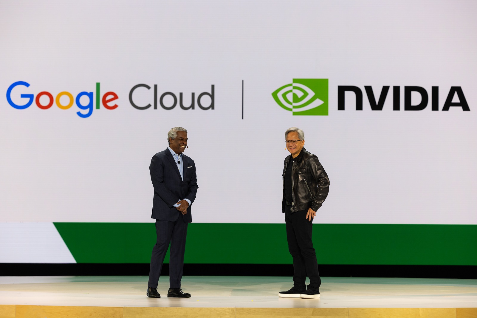 Google Cloud Next '23: Tối ưu cho các mô hình AI hỗ trợ ngôn ngữ bản địa - Thomas Kurian CEO Google Cloud va Jensen Huang CEO NVIDIA da cong bo quan he doi tac mo rong 1