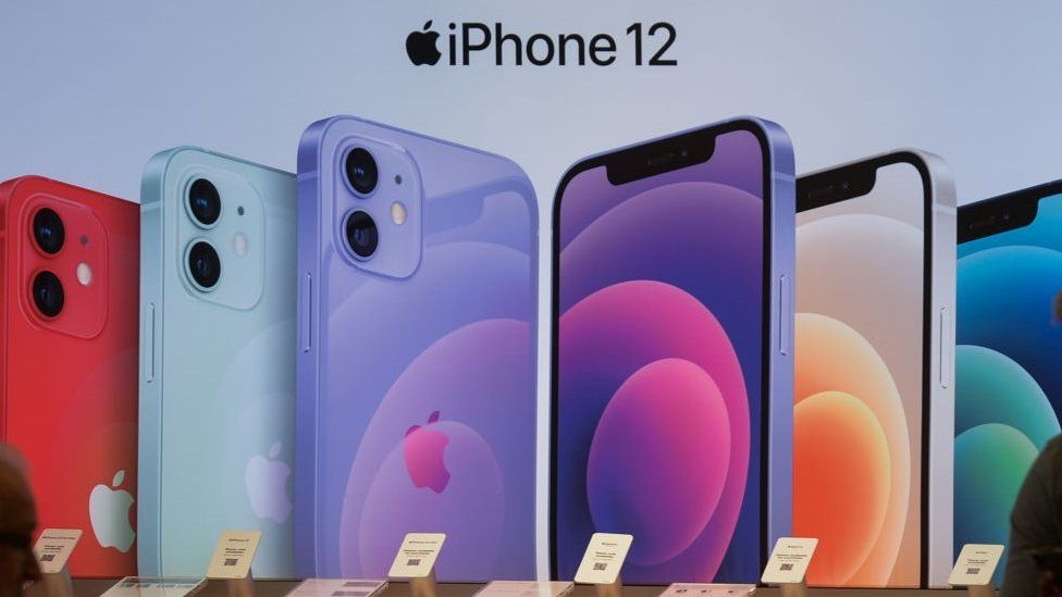 Pháp buộc Apple ngừng bán iPhone 12 do phát nhiều bức xạ - iphone 12 1
