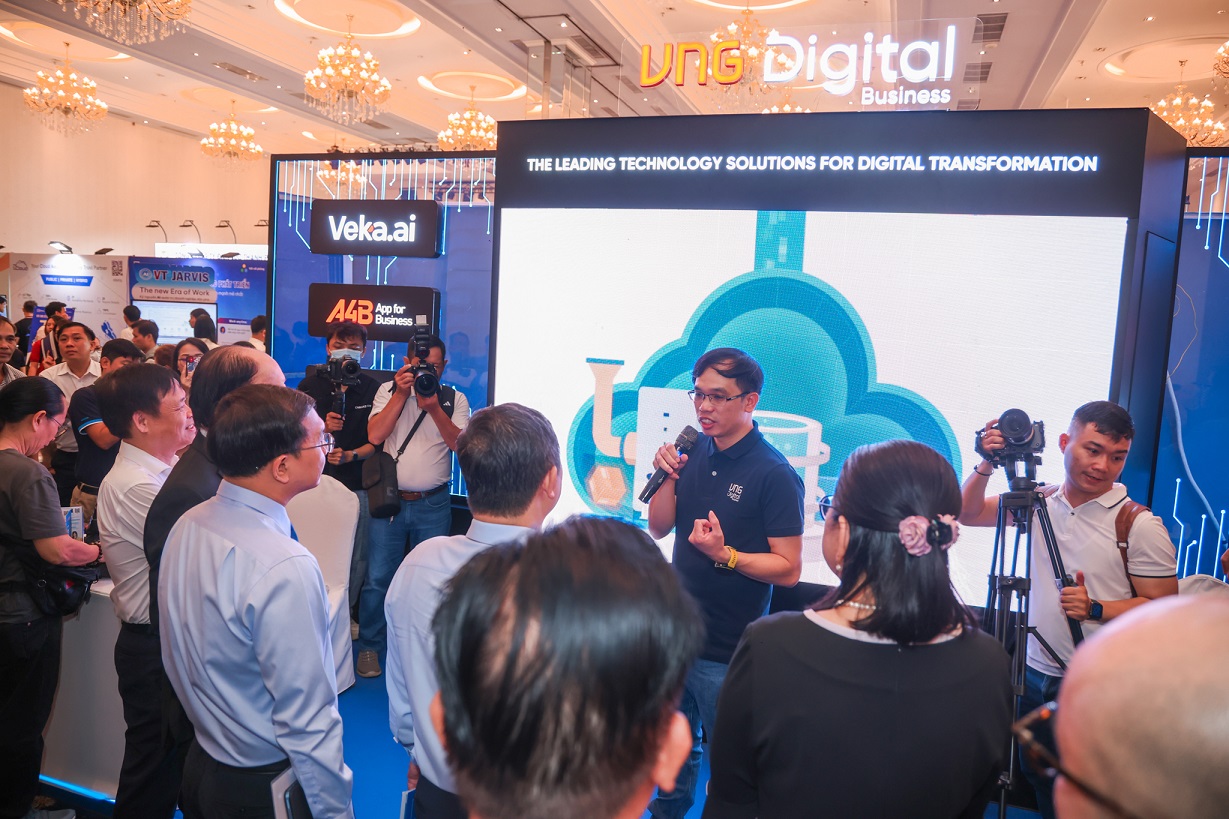 Loạt giải pháp và sản phẩm chuyển đổi số doanh nghiệp được VNG Digital Business ra mắt tại Tech4Life - KHOI1782