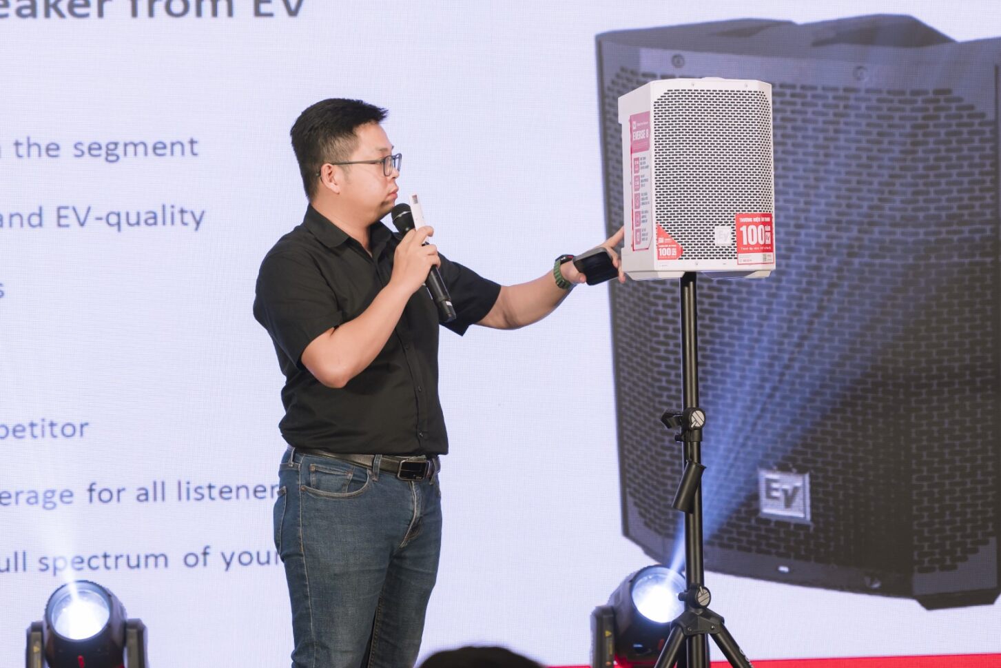 “Loud & Clear Roadshow 2023” đưa loa Electro-Voice đến gần người tiêu dùng Việt - 3 17