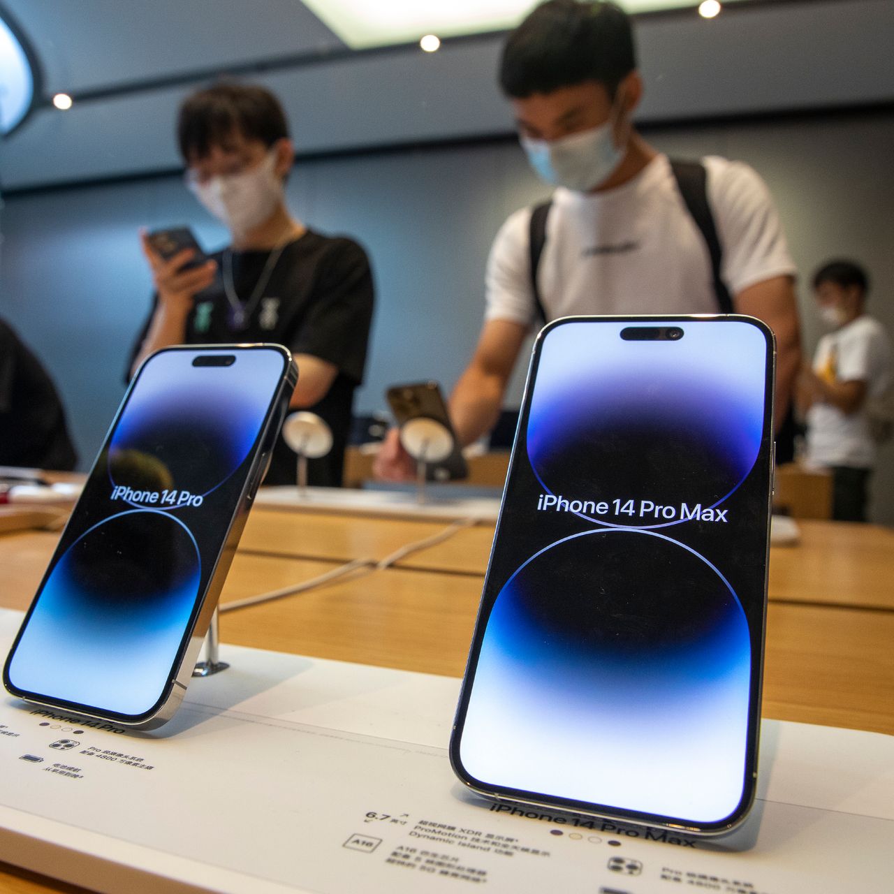 Trung Quốc tăng cường mở rộng cấm quan chức và công ty sử dụng iPhone - apple
