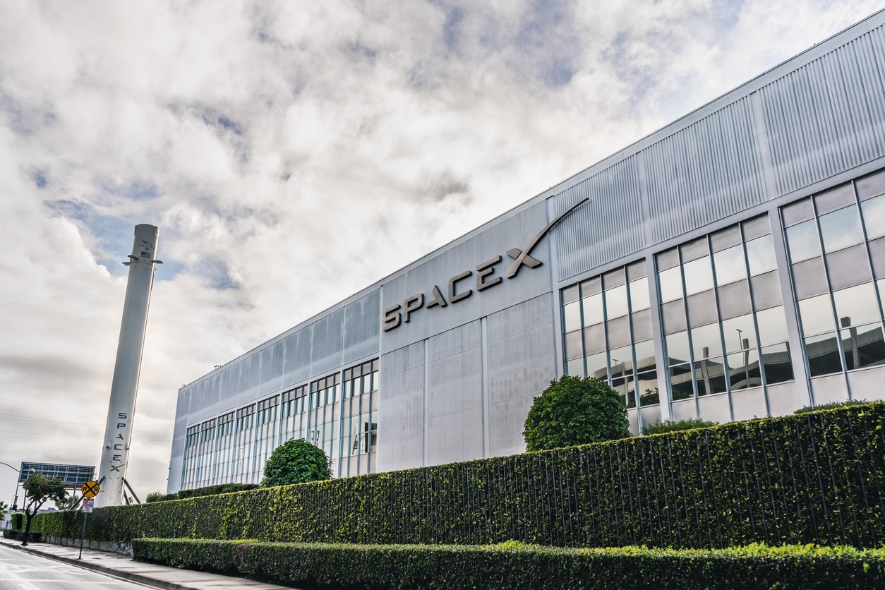 SpaceX bị cáo buộc sa thải trái phép các công nhân chỉ trích Elon Musk - SpaceX