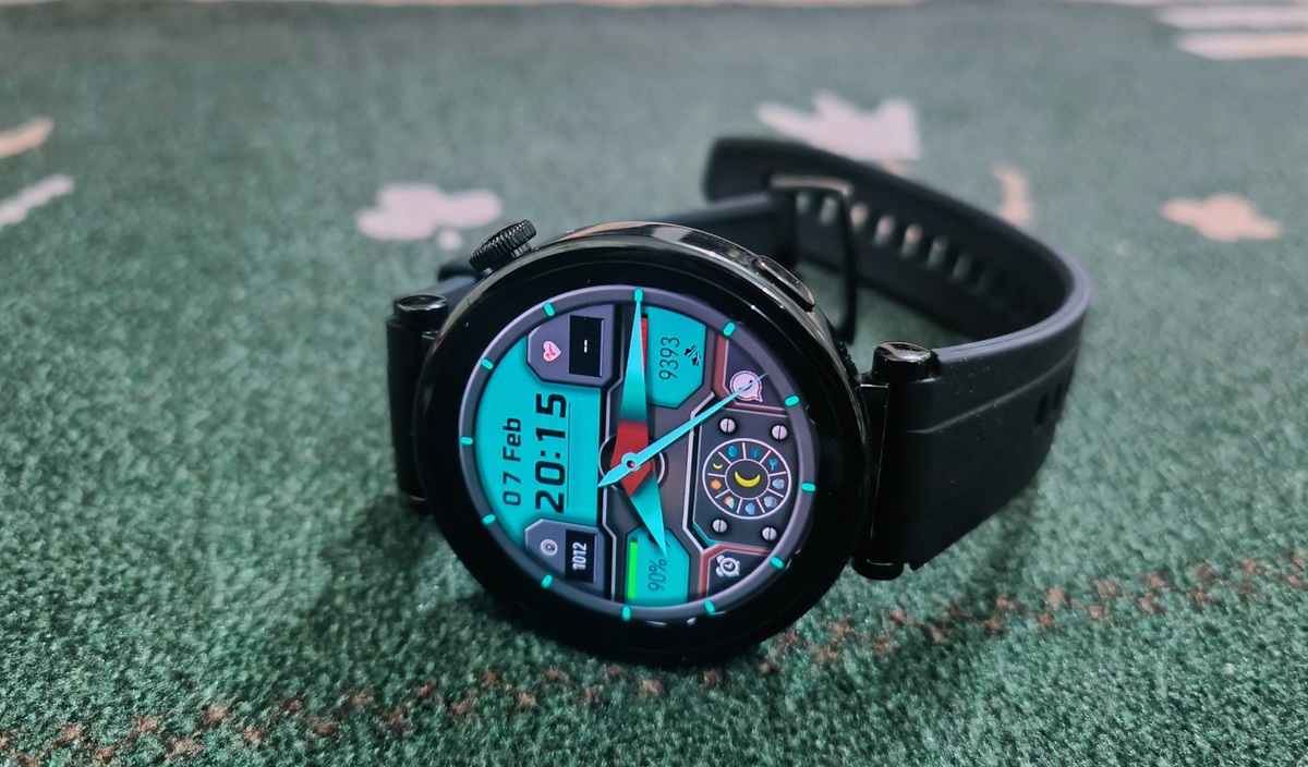 Huawei Watch GT 4 kích thước 41mm cho phái đẹp, hài hòa thiết kế cổ điển và công nghệ hiện đại - z5148156387777 e302709340a0cccdb6dbce6ac255d947