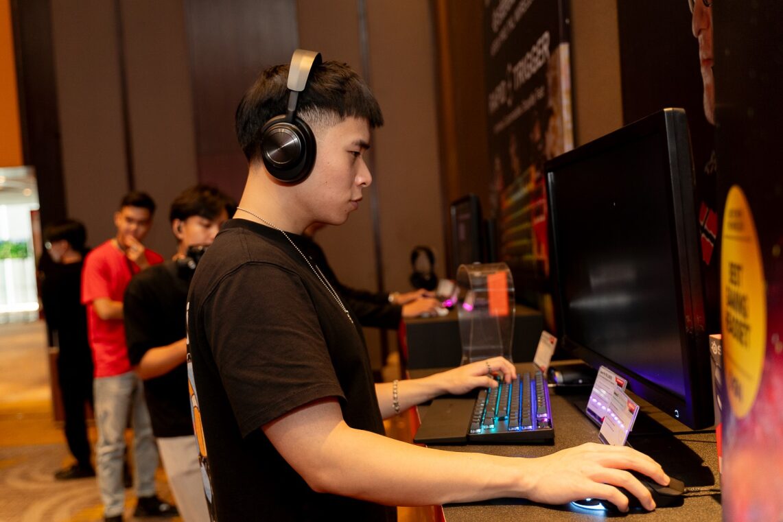 SteelSeries - thương hiệu phụ kiện gaming công bố MeKo làm nhà phân phối duy nhất tại Việt Nam - 904ede40 d508 4de9 a357 1575bda5a5dd