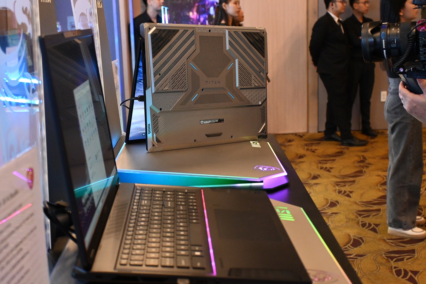 Loạt laptop mới hỗ trợ công nghệ AI của MSI ra mắt tại Việt Nam - DSC 0798