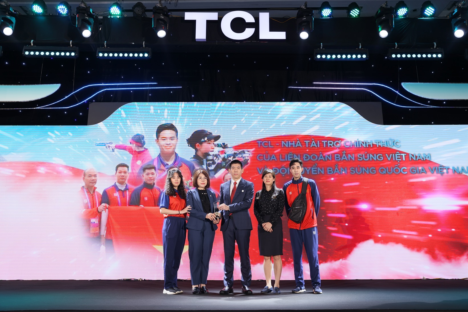 TCL ra mắt TV Mini LED lớn nhất thế giới và điều hòa công nghệ mới tại Việt Nam - TCL 9