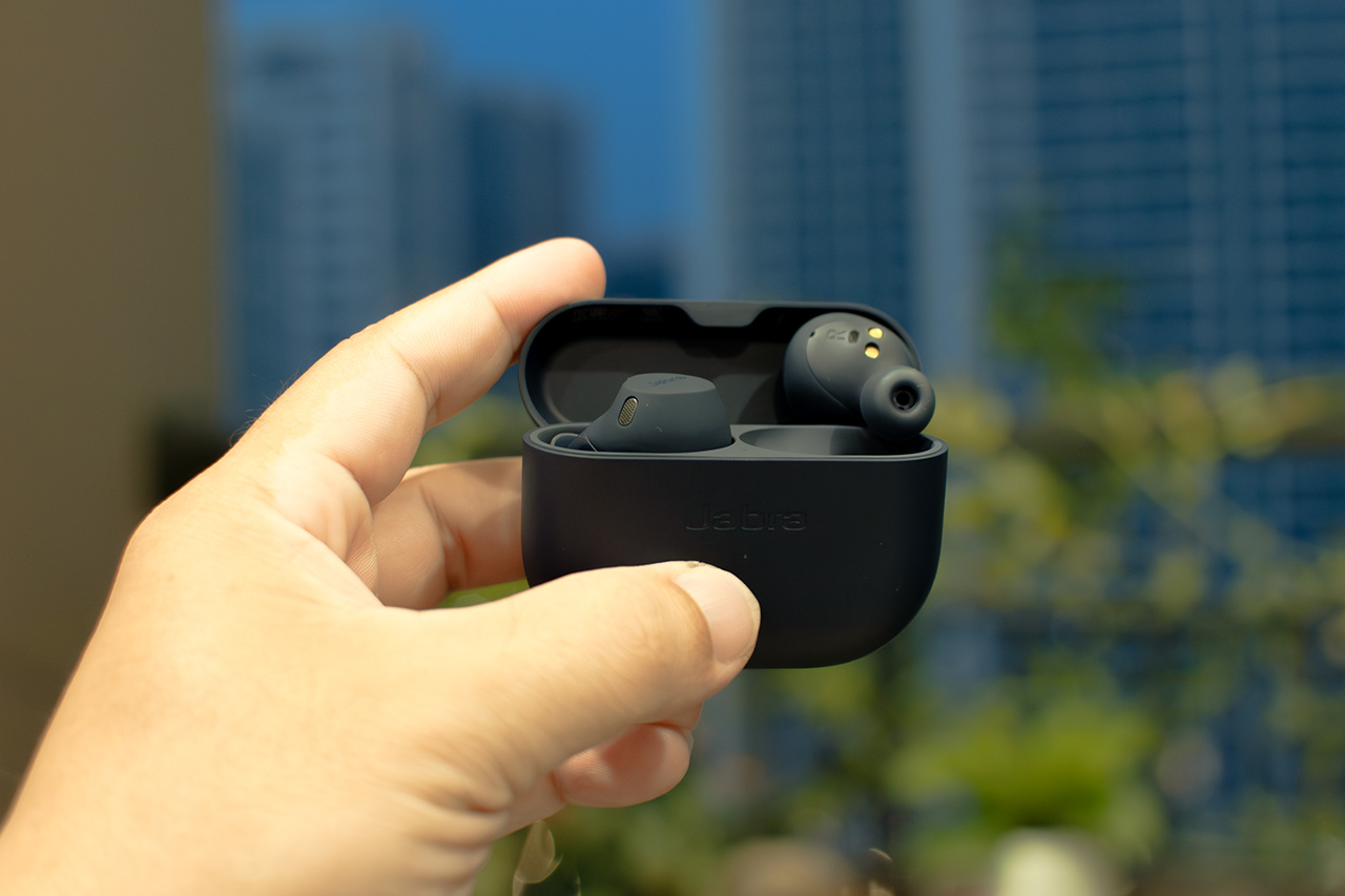 Jabra Elite 8 Active: Tai nghe TWS tối ưu cho runner - DSC0004 Enhanced NR