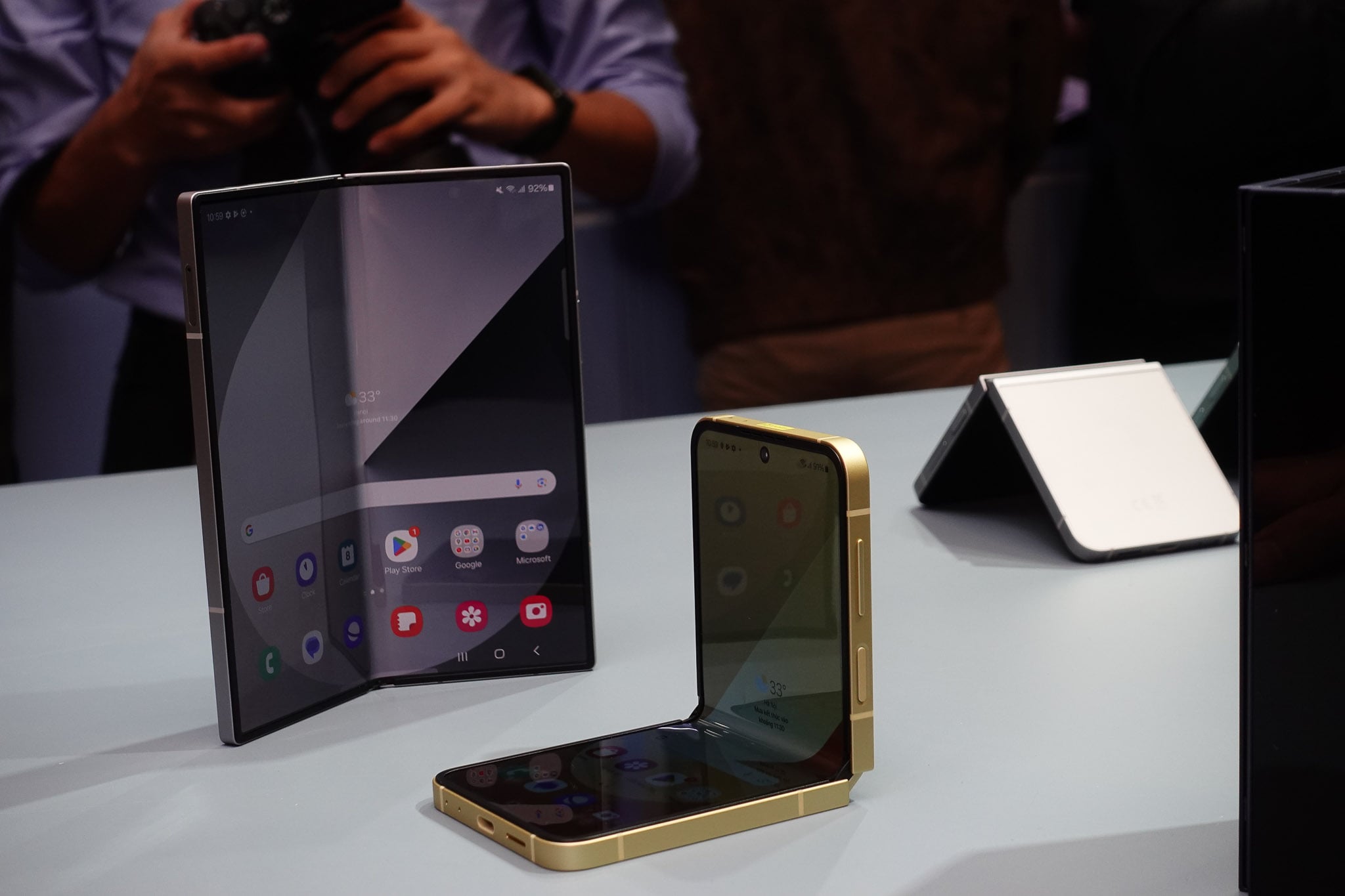 Samsung Galaxy Z Fold6 và Z Flip6 thúc đẩy thị trường bằng Galaxy AI - 2e9673f1 4cb1 45a0 9935 69b9af1ca5de