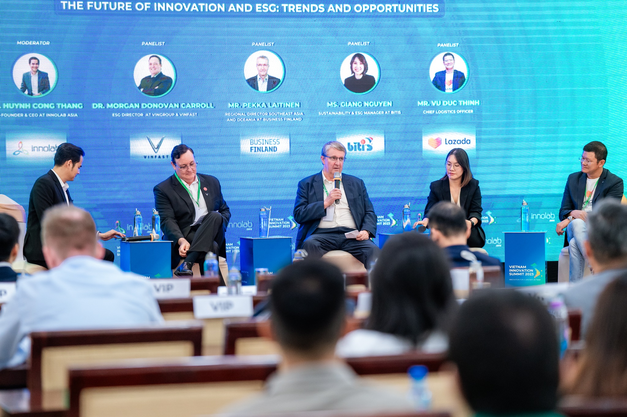 Vietnam Innovation Summit 2024: Gợi hướng đi bền vững cho thực phẩm - VIS 2023 Panel Discussion 1