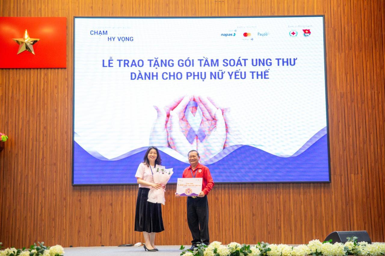 Trao tặng 2.010 suất tầm soát ung thư miễn phí cho phụ nữ yếu thế tại Hà Nội và TP. HCM - publicpreview 3