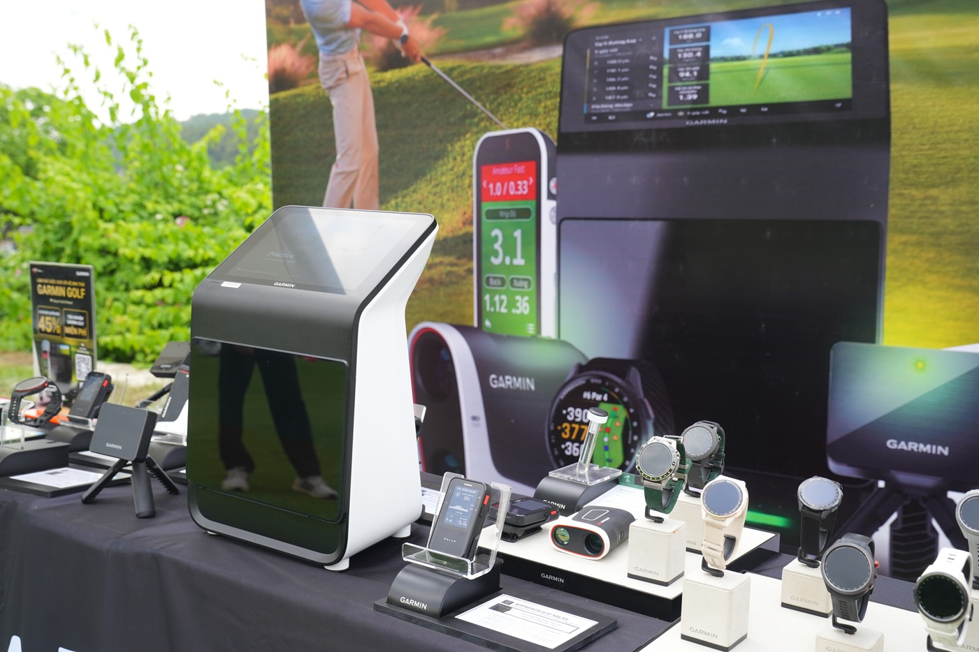 FPT Shop và Garmin tăng cường trải nghiệm golf công nghệ cao tại Tràng An Open 2025 - DSC05210