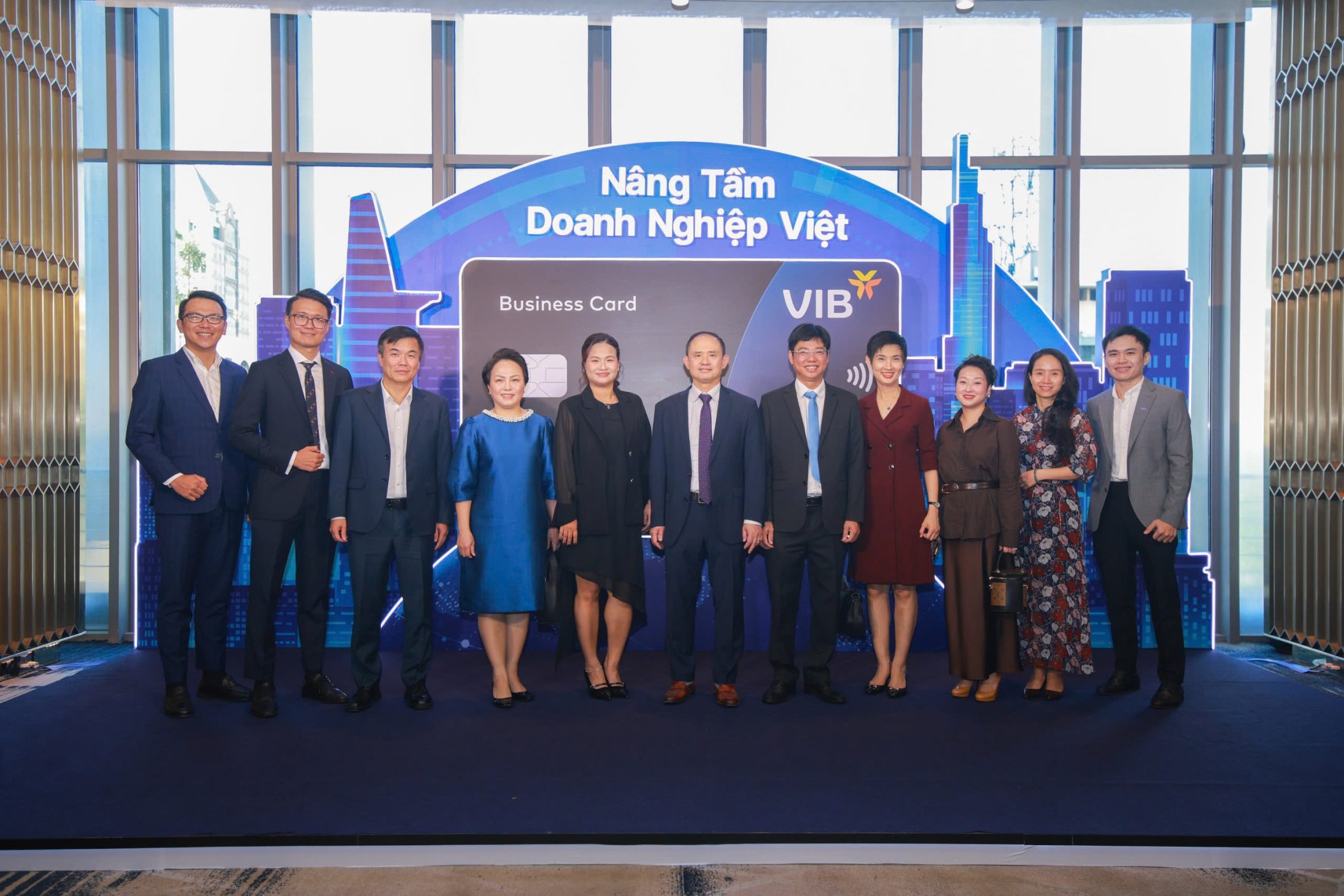 Bộ giải pháp tài chính và số hóa toàn diện, thiết kế riêng cho doanh nghiệp vừa và nhỏ tại Việt Nam - Hình ảnh tại sự kiện Hình 1
