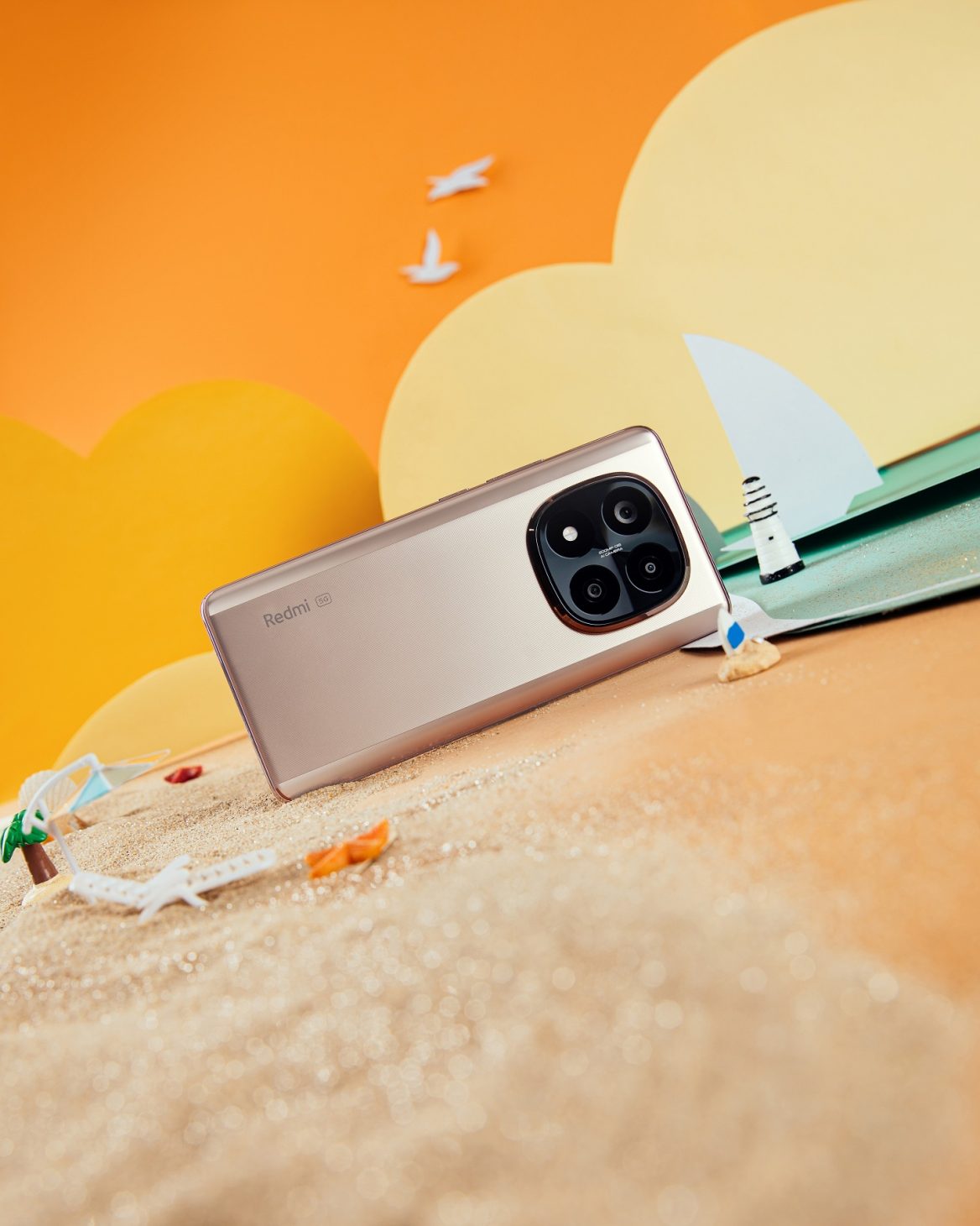 Redmi Note 14 Series thêm phiên bản màu Vàng Sa Mạc, rực rỡ phân khúc tầm trung - Redmi Note 14 Pro 5G Sand Gold Product usage photo 6