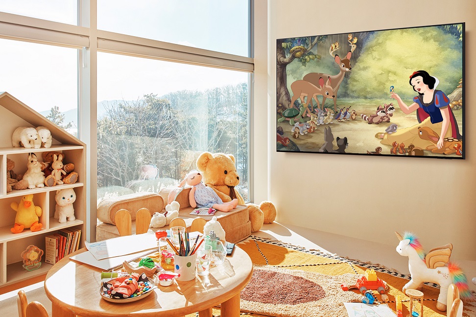 Những nhân vật, cảnh tượng nổi bật nhất của Disney, Pixar, Star Wars được Samsung Art Store đưa lên màn hình 4K - SnowWhite6 4