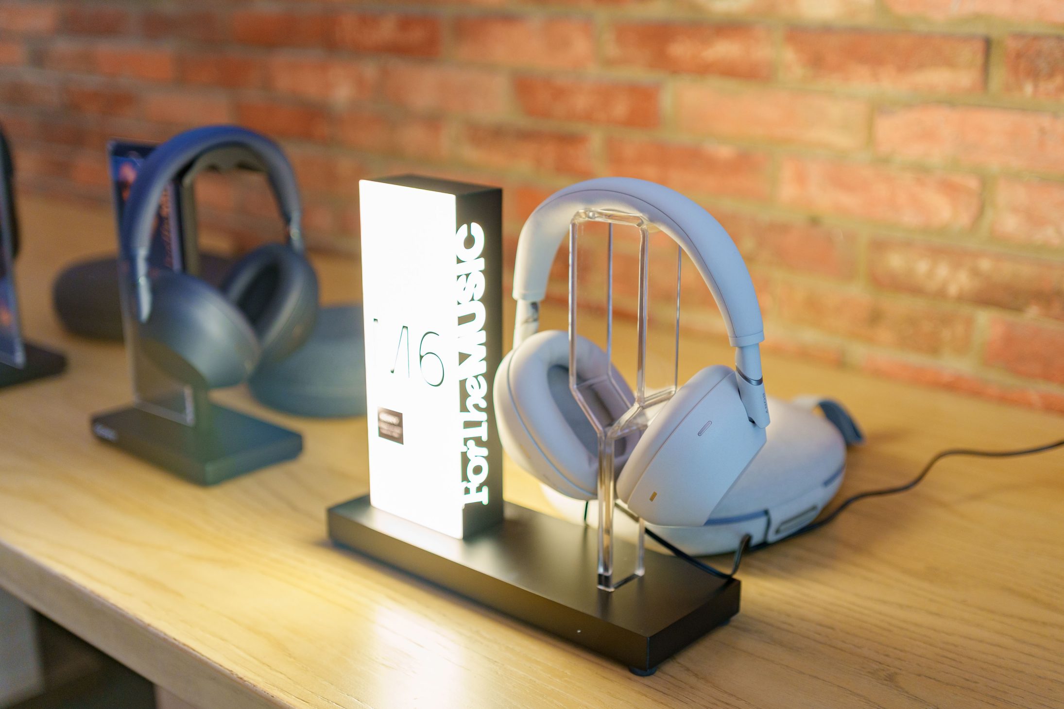 WH-1000XM6, tai nghe không dây mới nhất của Sony ra mắt, đẹp, âm siêu hay, nhiều tính năng - WH 1000XM6 30
