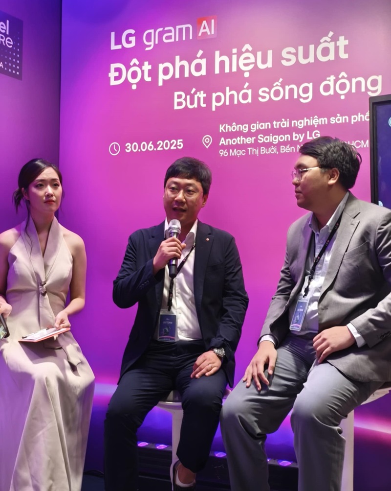 Laptop LG gram AI 2025: Mỏng - nhẹ - bền, AI xử lý công việc ngay cả khi không có internet - 30341fcc aae6 4e14 95f6 1d6643b38e07
