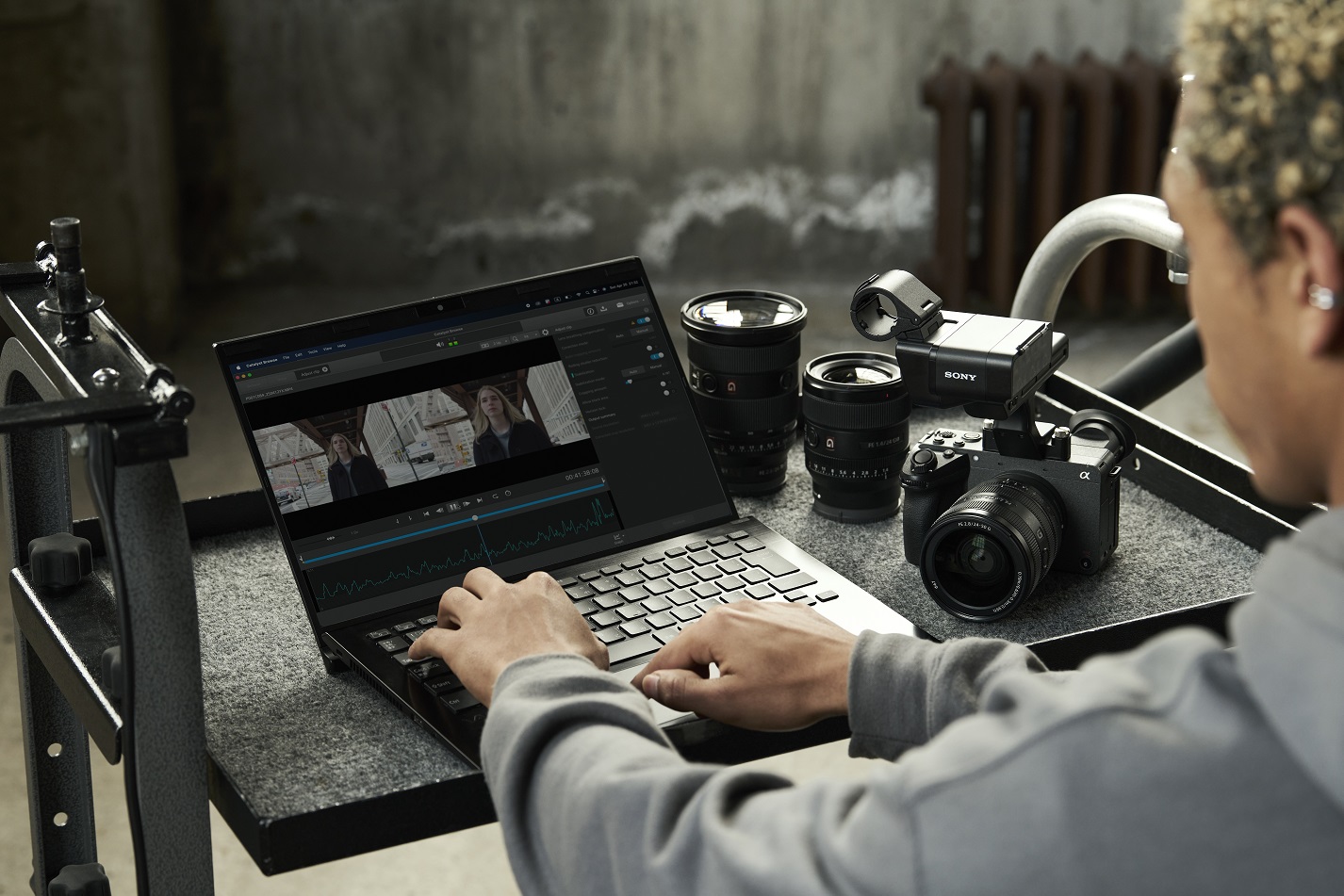 Cinema Line FX2, máy quay nhỏ và mạnh của Sony, quá hợp với nhà làm phim độc lập - CX96900 SIT Catalyst