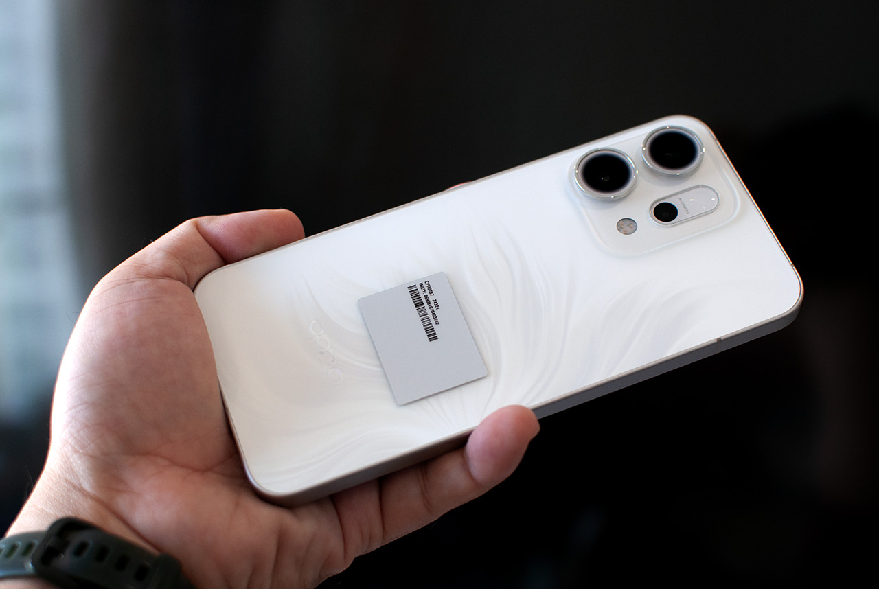 OPPO Reno14 5G: Chuyên gia chân dung AI, tinh tế, mạnh mẽ và thông minh đáng kinh ngạc - DSC2407
