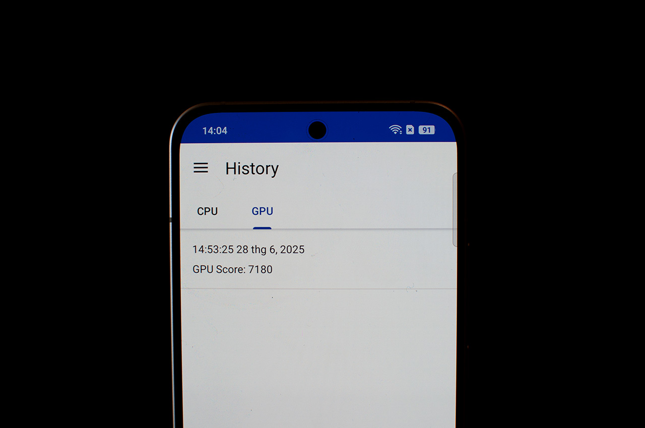 OPPO Reno14 5G: Chuyên gia chân dung AI, tinh tế, mạnh mẽ và thông minh đáng kinh ngạc - DSC2416