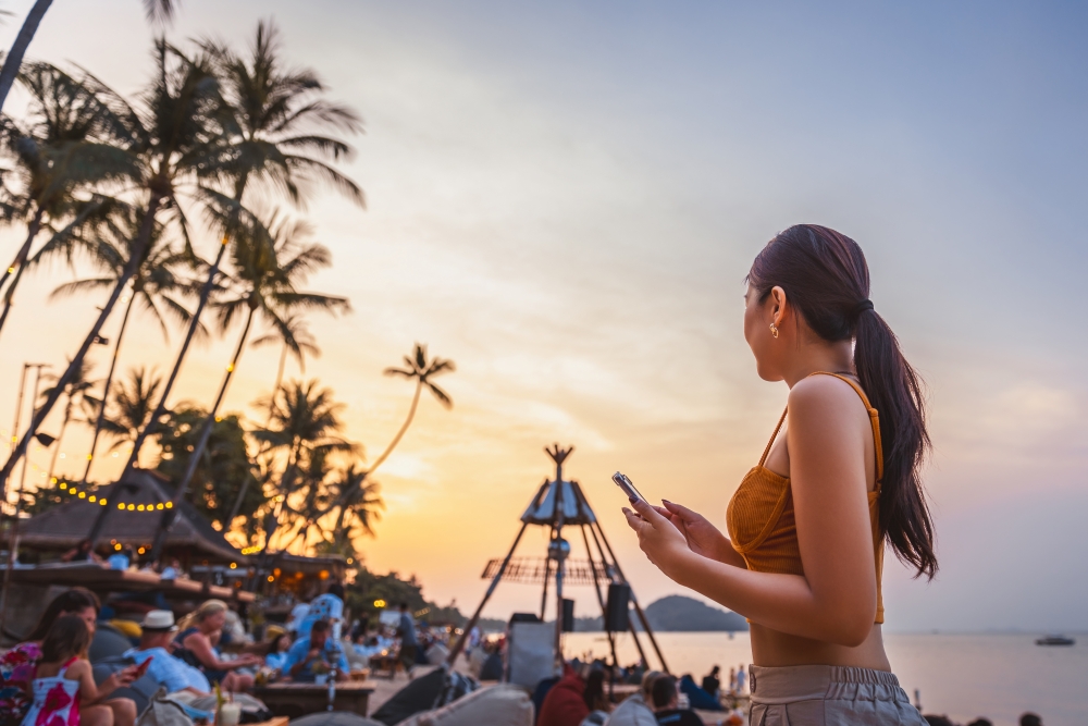 99% người Việt Nam hứng thú với AI, nhưng không muốn để AI tự ra quyết định - GettyImages 2195664914