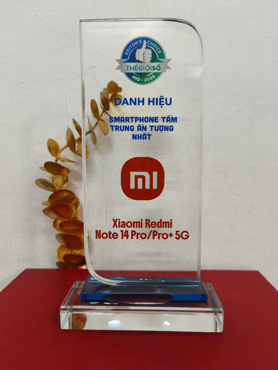 Giải Editor’s Choice Awards Mid 2025: Xiaomi Redmi Note 14 Pro/Pro+ 5G, Smartphone tầm trung ấn tượng nhất - z6837033244159 d23e69d83575534072232adba0e8299b
